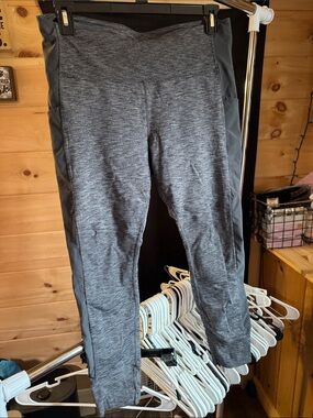Athleta Heathered Charcoal Performance Leggings